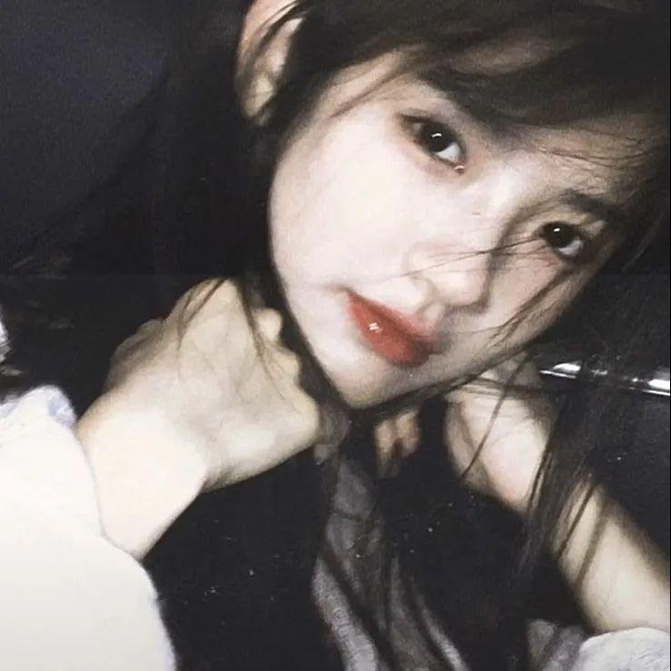 爱上老板的女儿